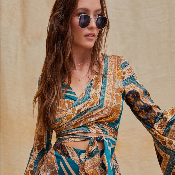 Tie top - Picture 3 of 8